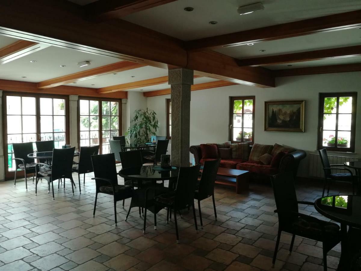 Apartment Brne Postojna Eksteriør billede